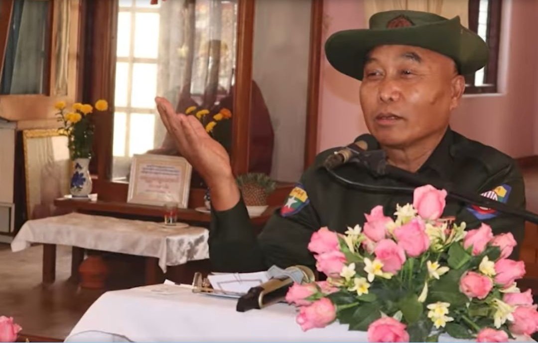 NantEiThandar's tweet photo. According to the residents, Pa-O National Organization (PNO) militia group, backed by the junta has been forcing every village to buy 2 weapons each in #Pinlong tsp, #ShanState. #2023May25Coup #WhatsHappeninglnMyanmar https://t.co/8DxaiSSmw1
