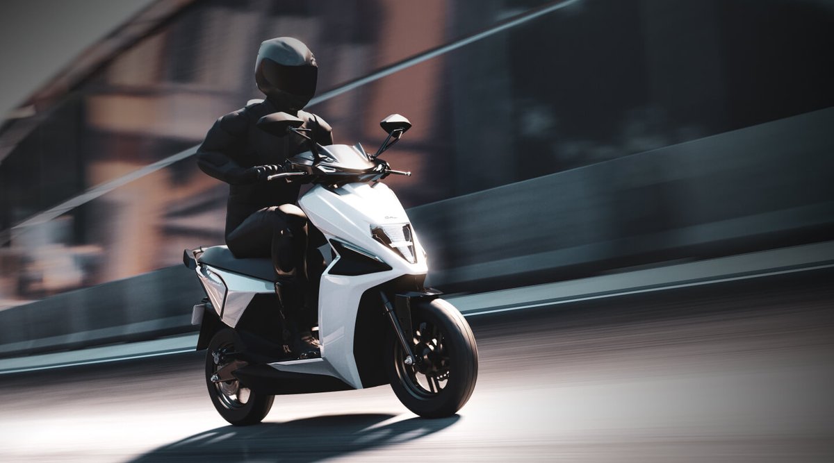 Harsh8316's tweet photo. Simple one key features:

🔥5kWh lithium-ion battery
🔥Up to 212 kilometers range (IDC)
🔥7-inch touchscreen instrument cluster
🔥Reverse mode
🔥Single-tone and dual-tone variants
🔥Starting price of Rs 1.45 lakh (ex-showroom, Bengaluru)

#simpleone https://t.co/7LCHBQaYEm