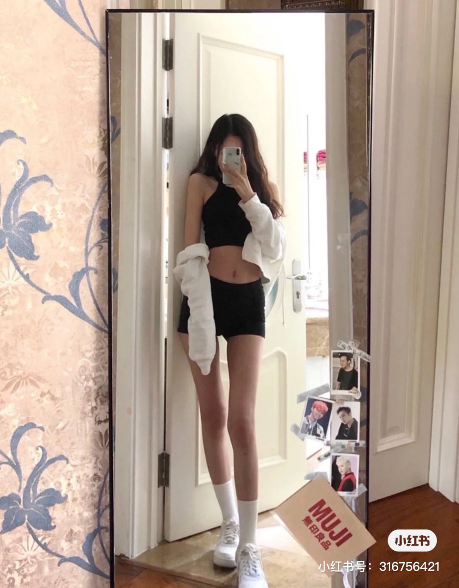 m3_me_'s tweet photo. 다리집착녀의 사랑하는 다리들 https://t.co/3Gmn6RmM0n