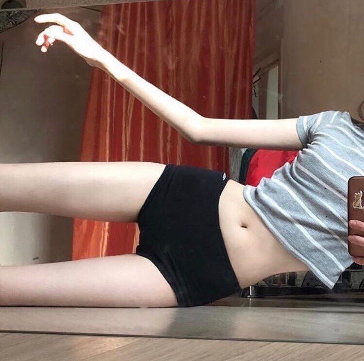 m3_me_'s tweet photo. 다리집착녀의 사랑하는 다리들 https://t.co/3Gmn6RmM0n