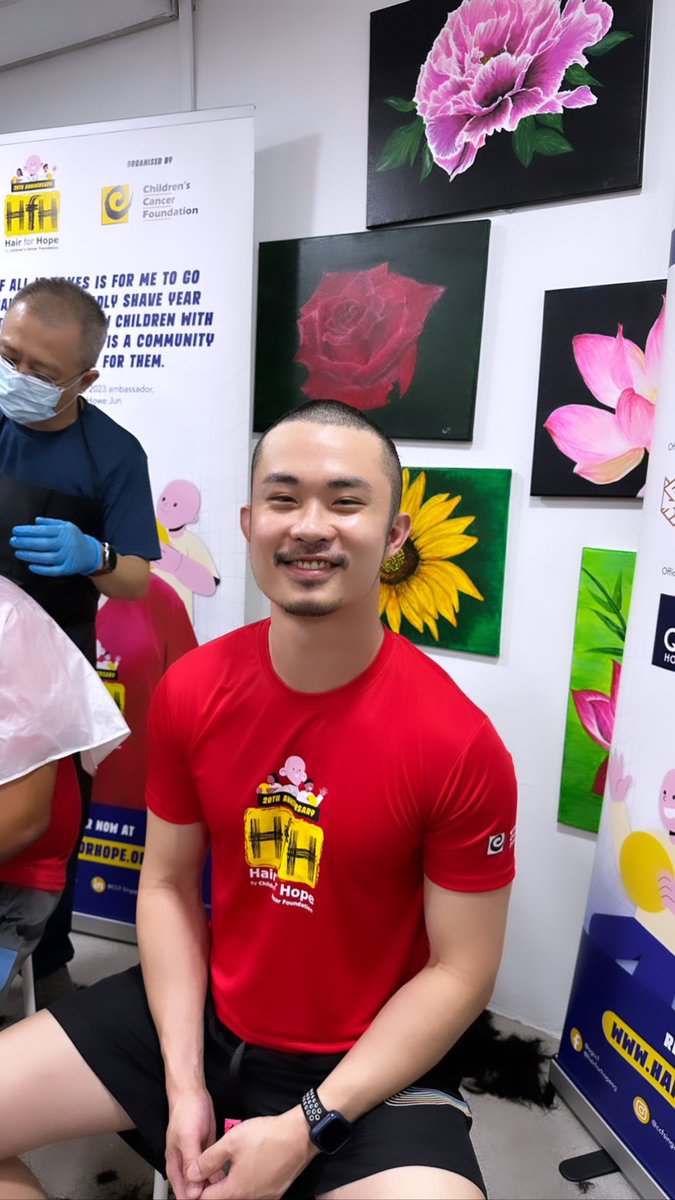 euphoricernz's tweet photo. Bald for a cause. #HairforHope #ccfSingapore https://t.co/k7n55BAwHr