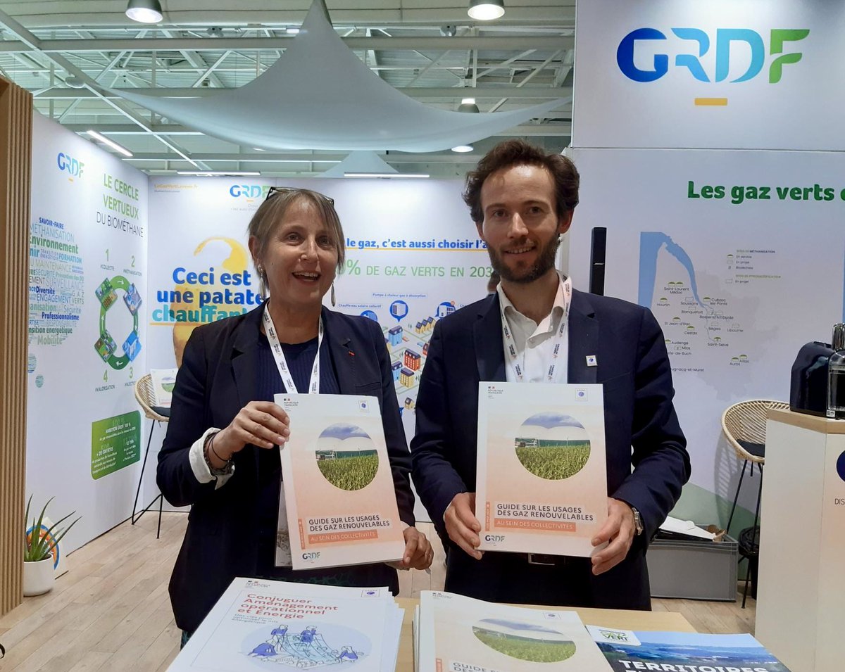 Dans le cadre des #AssisesTE, #GRDF et l’@ademe ont présenté ensemble leur guide sur les usages des #GazRenouvelables au sein des #collectivités, un mode d’emploi pour consommer localement cette #énergie issue des #territoires.
➡️ cutt.ly/HwqWRtDn
#TransitionEcologique