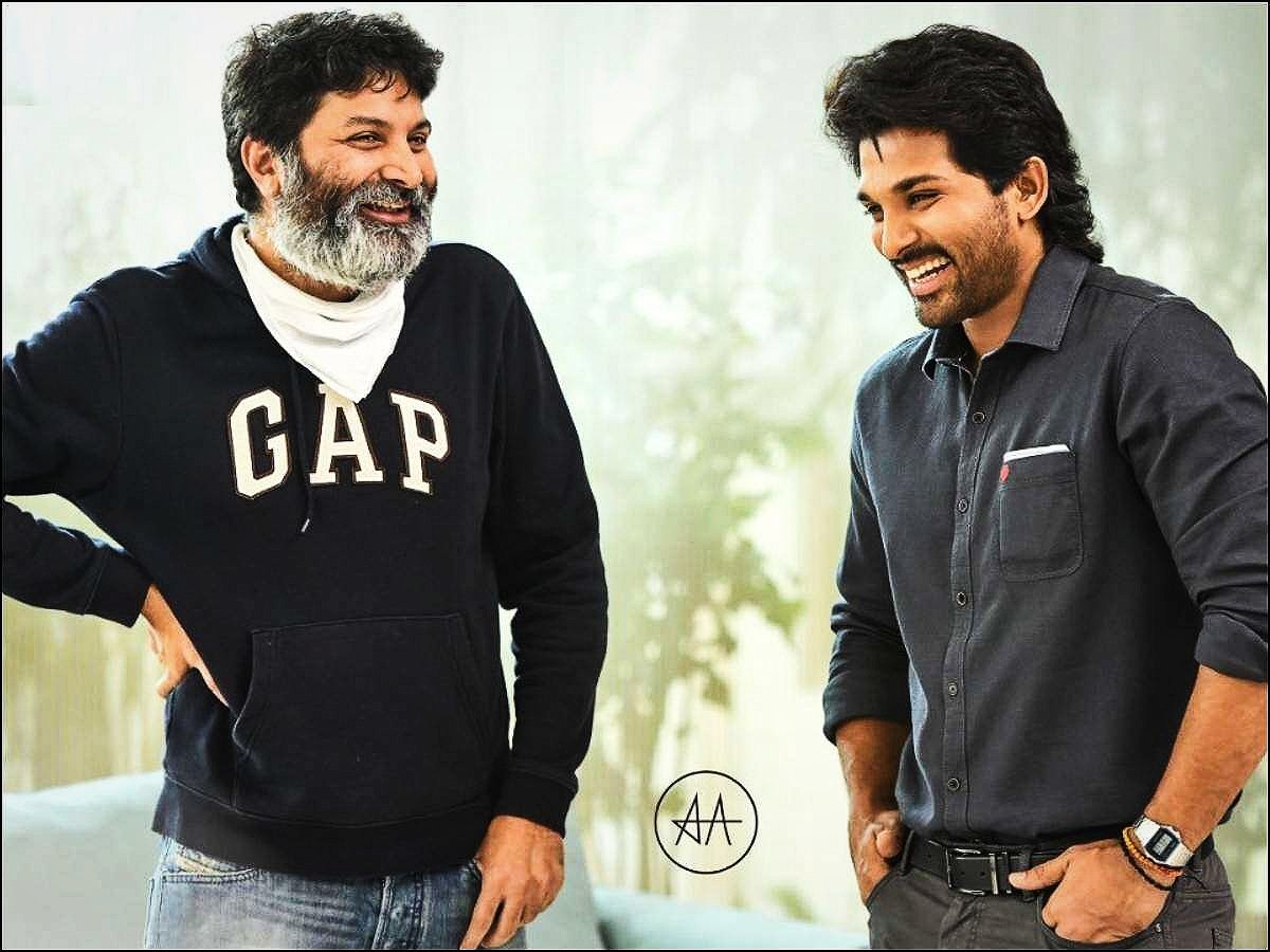 filmi_thoughts's tweet photo. #UPDATE🗞️
THE #AVPL DUO IS BACK !!! #AA22 WILL BE DIRECTED BY #Trivikram.
SITHARA ENTERTAINMENTS AND GEETHA ARTS WILL BE JOINTLY PRODUCING THIS FILM, SHOOTING STARTS FROM 2024.
#AlluArjun https://t.co/dY6PuOnjfi