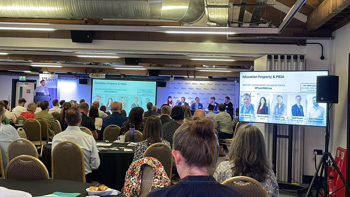 Place North West tweet media