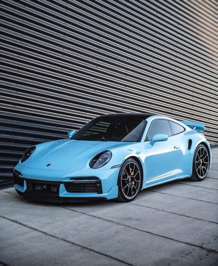 Oscarol95842891's tweet photo. #Porsche 💙 https://t.co/nZQcLKgFuU