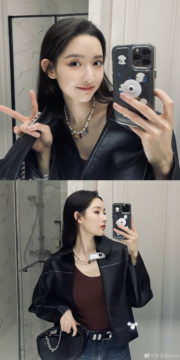 EntTofu's tweet photo. #WangYuwen looks cute yet chic in her latest Weibo update:"Hi~Hi~I have appeared! And dumped a wave of inventory! ~ 😎(Why so many scissorhands )"
#Uvin #王玉雯
Source:https://t.co/zq7lpELgaL https://t.co/H1I0cu2uwd