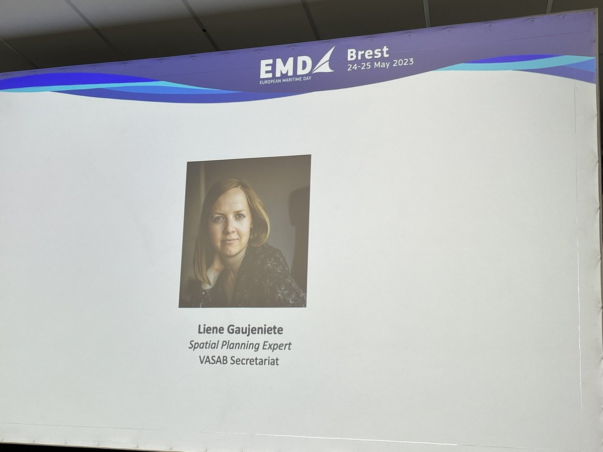 sheilaheymans's tweet photo. Session at #EMD2023 on planning nature friendly offshore wind - with an intervention by Liene Gaujeniete from VASAB - we should look for offshore energy in a sustainable way! https://t.co/teGqRBLwIV