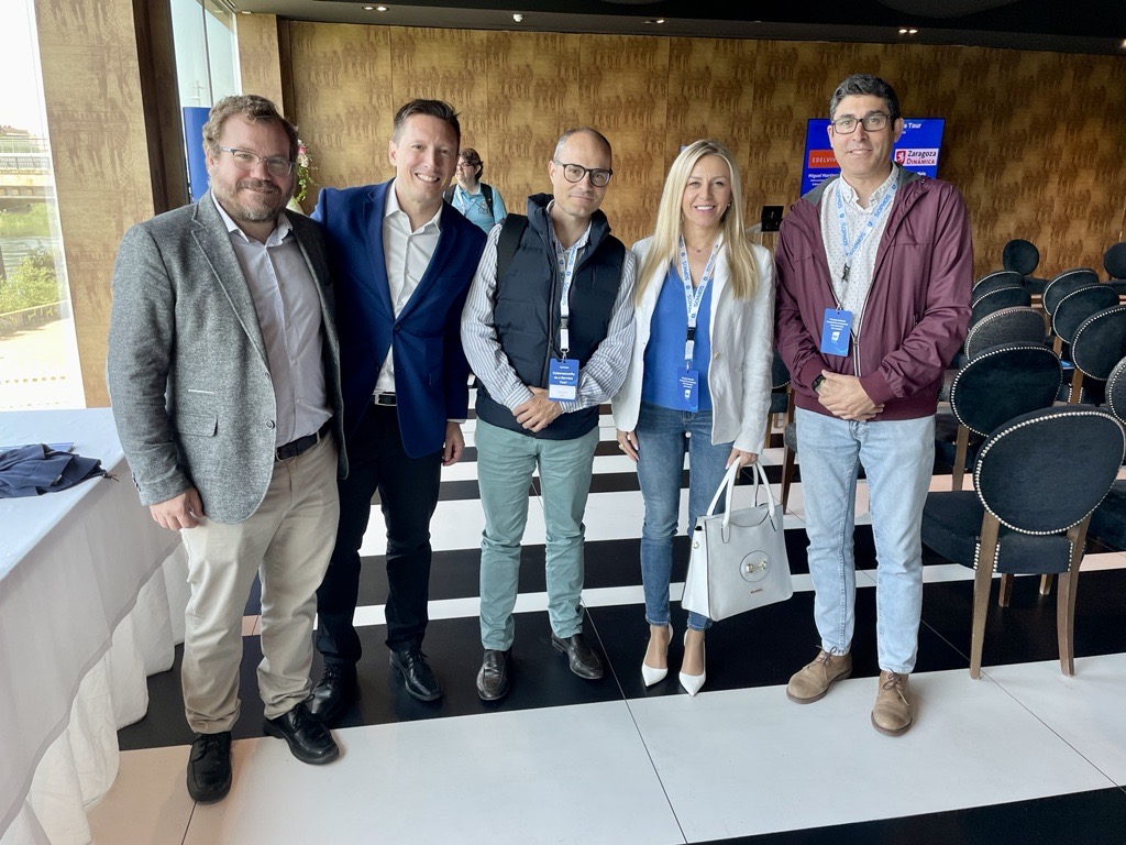 Queremos agradecer a <a href="/Sophos/">Sophos</a>  por invitarnos a este gran evento y por contar con la opinión y testimonio de nuestros clientes. Dar las gracias a nuestros clientes Miguel Martinez por su intervención en la mesa redonda y Alberto Benedi por su asistencia.
#CSaaSTourZaragoza #CSaaS