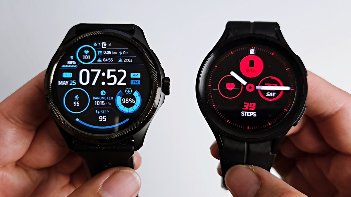 ChigzTechReview's tweet photo. NEW VIDEO:  Ticwatch Pro 5 vs Galaxy Watch 5 Pro Smartwatch Comparison - Which one should you buy?

▶️ https://t.co/oGhN4lP9wQ

---
#TicWatchPro5 #Mobvoi #Samsung #GalaxyWatch5Pro #SmartwatchComparison @Mobvoi_Official @SamsungUK @Snapdragon https://t.co/qW3rTnKK5n