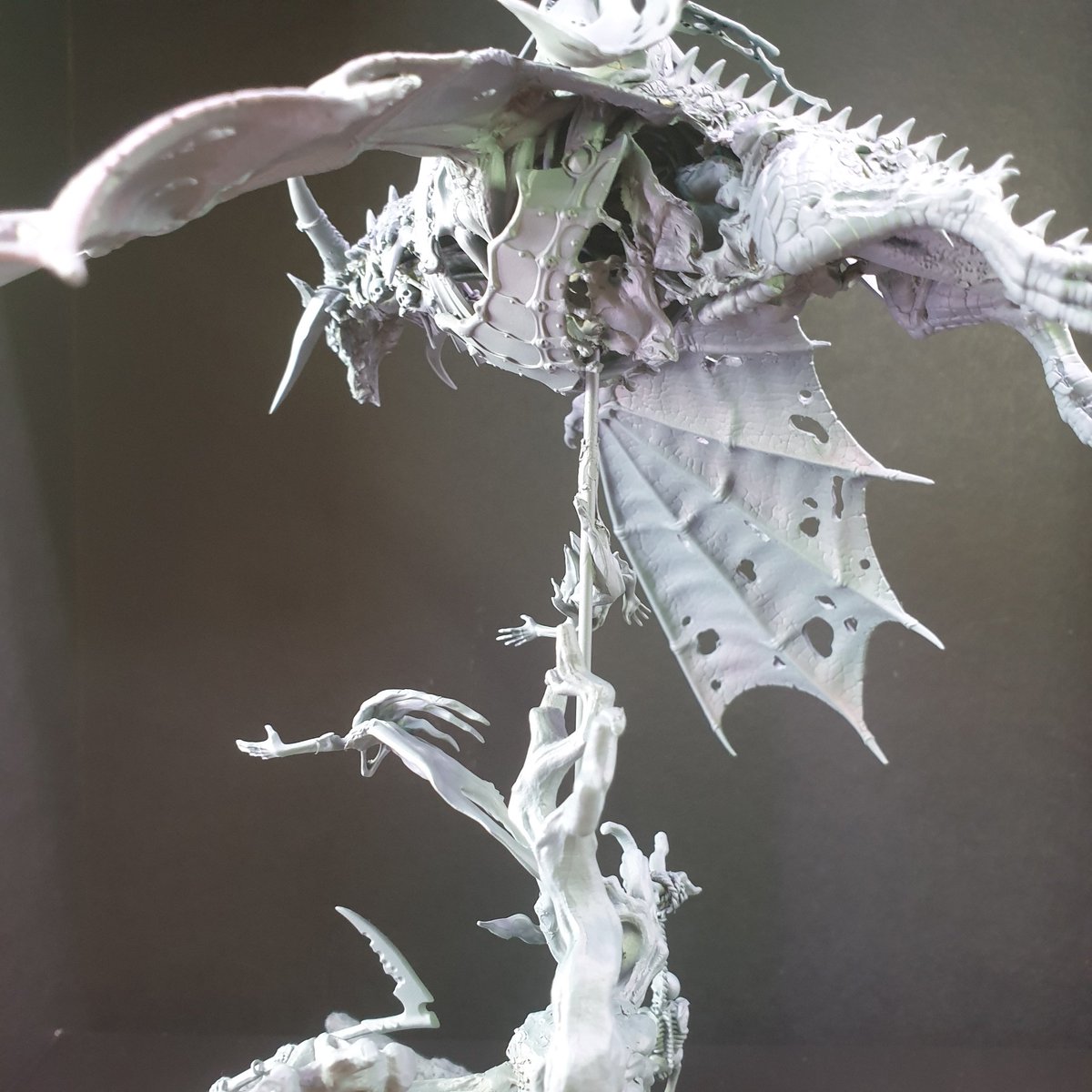 Going to be giving boc a rest in a little bit after 4 years of playing it as my only faction. 

Love the death aesthetic so starting a SBGL army. 
Starting out with my version of neferata.