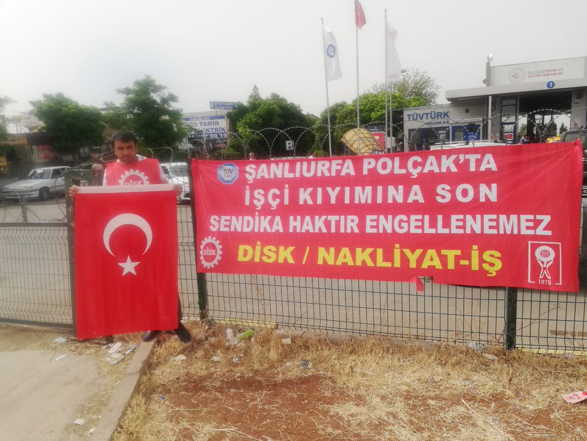 Tüvtürk Şanlıurfa/Polçak Direnişimiz 1642 . gününde Kararlılıkla Devam Ediyor.
 Atılan İşçiler Geri Alınsın. 
Şanlıurfa Polçak'a Sendika Girecek Başka Yolu Yok.
#DireneDireneKazanacağız