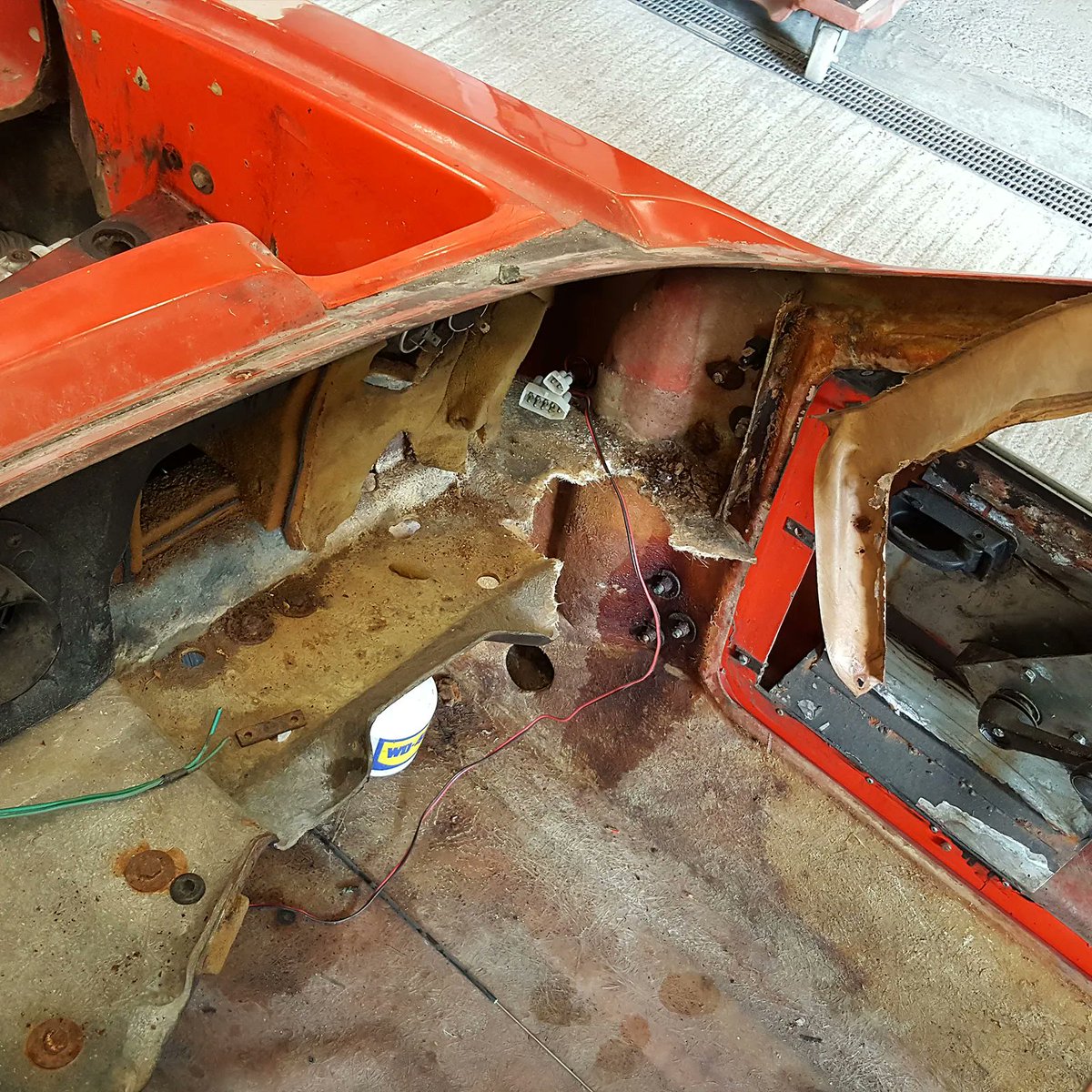 70sResto's tweet image. Curious what's behind the original dash? We uncovered the heater matrix and more offside damage of our #Midas #MkII restoration project. Time for some repairs! 🔧 #MiniMidas #CarRestoration #ClassicCar #ClassicCarRestoration #AutoRestoration #CarEnthusiast #CarCommunity