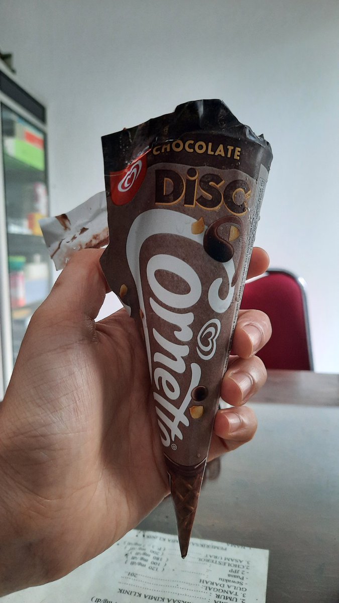 Alhamdulilah dikasih eskrim