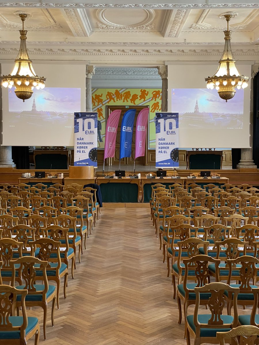 aarup_mads's tweet image. Elbilforeningen @FDELdk er klar til 10 års Jubilæumskonference om #elbil i Folketingets Fællessal #dkpol #dkgreen #dktrp