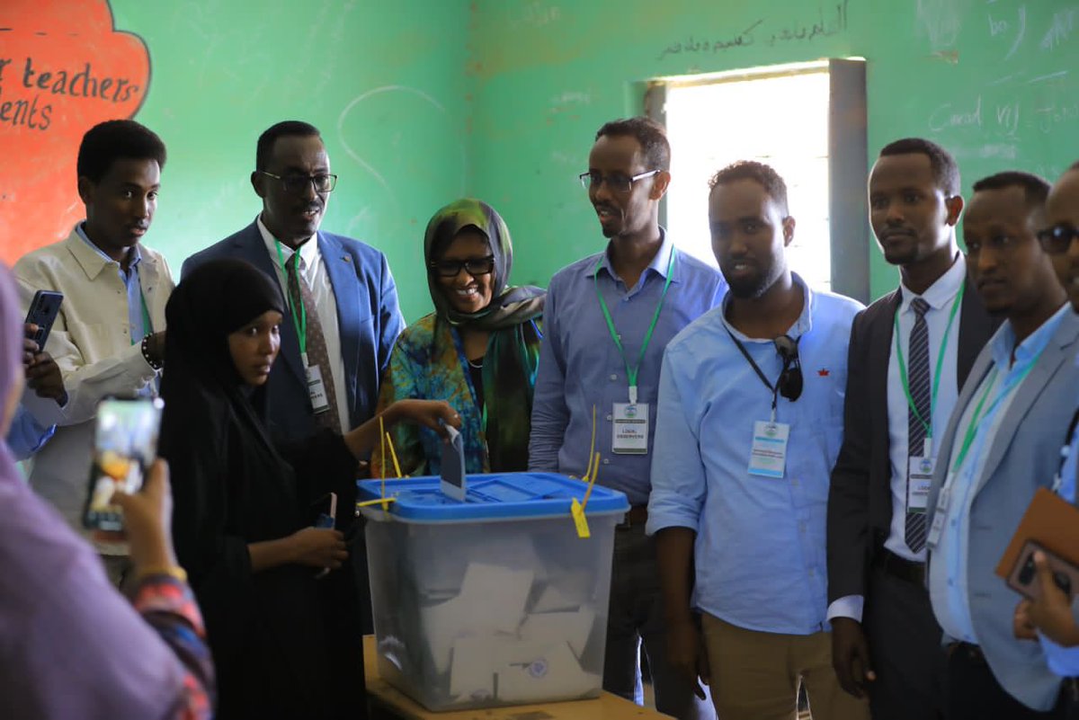 GIECGalmudug's tweet photo. Exciting news: Galmudug Independent Electoral Commission board observed Burtinle district election in Puntland. Stable smooth so far. Congratulation those voting today https://t.co/5kqg41JP3W