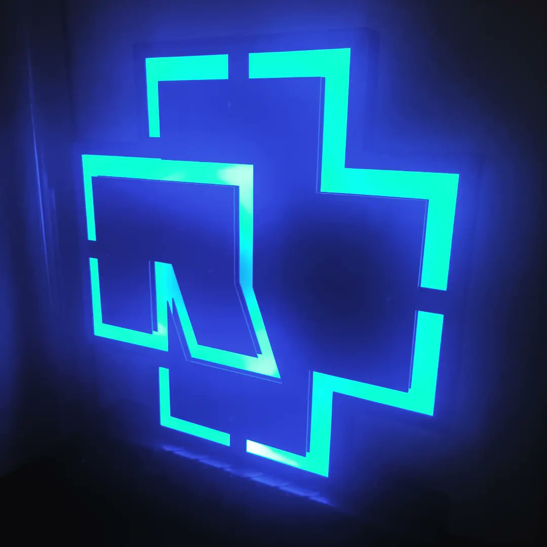 Highlight de la Forge : une créa hommage à Rammstein @RSprachrohr, première création lumineuse équipée d'un système LED @GoveeOfficial