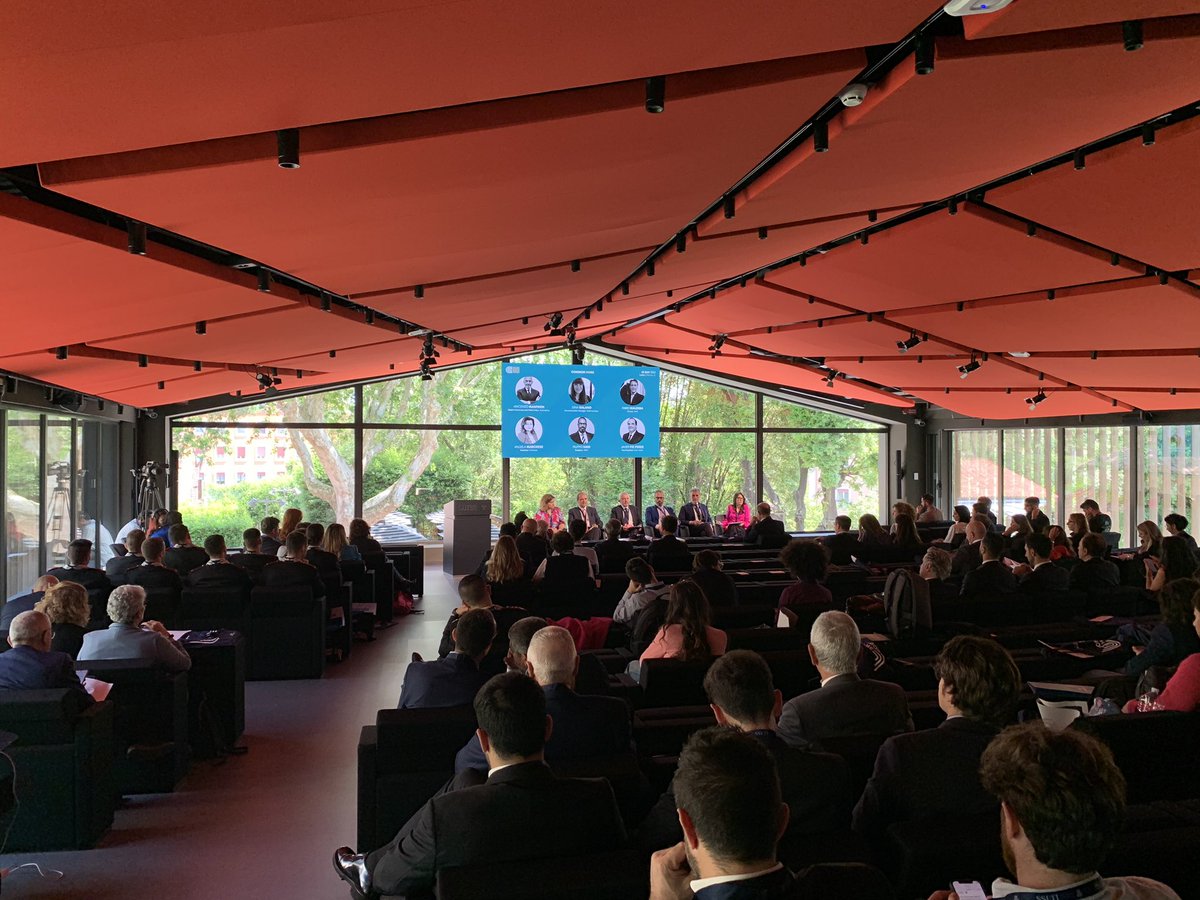CosimolucaNitti's tweet photo. Oggi all’evento Common Home, realtà nata da Assoholding; si è imposta come uno degli appuntamenti tra i più significativi nella discussione pubblica in relazione ai temi della rigenerazione, dell’impresa, dell’energia e delle nuove tecnologie green.
#CommonHome #ldis https://t.co/6LUkRynenD