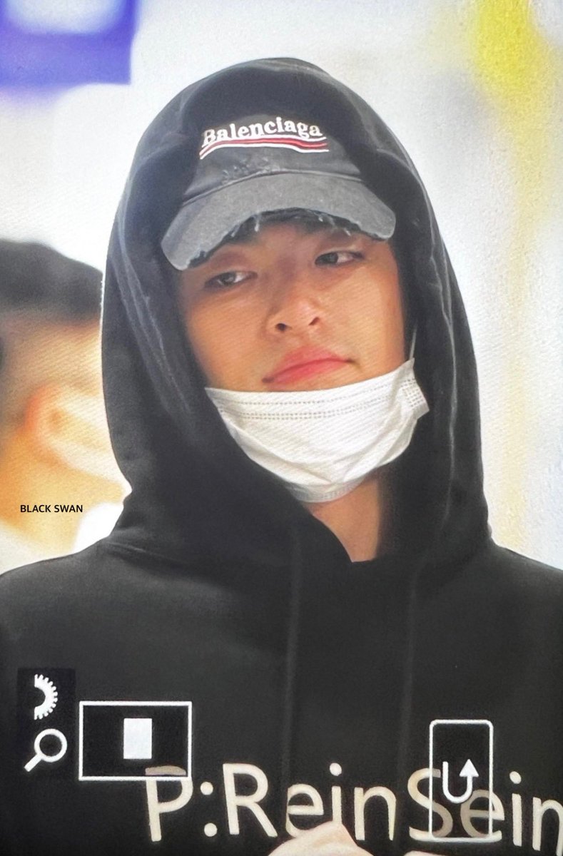 blackswan_0331's tweet photo. 230525 GMP🧡매일 수고했어ㅠㅠㅠ
@tkwpcnfak 
#구준회 #준회 #JUNE #ジュネ #iKON #아이콘 https://t.co/FC3yC6o7HC