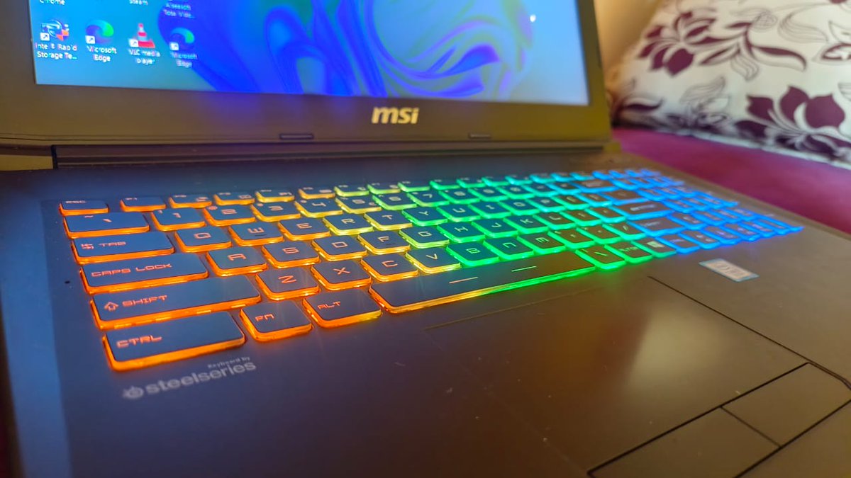 didepancangkir's tweet photo. Laptop Gaming๐ฅ๐ฅ
MSI GP62M 7REX
LCD : 15.6" FHD
Core i7-7700HQ
WIN11Pro
Hdd 1TB + 128GB SSD
nVidia Geforce GTX 1050 Ti 4Gb
RAM 8 Gb DDR4
Keyboard Backlight : Steelseries RGB
* Fisik 97% Very Mint
* Lengkap
* No Minus
Idr. 7.500K nego sopan
https://t.co/rtsho0fC0c
#TipJul https://t.co/BTMMdeP26m