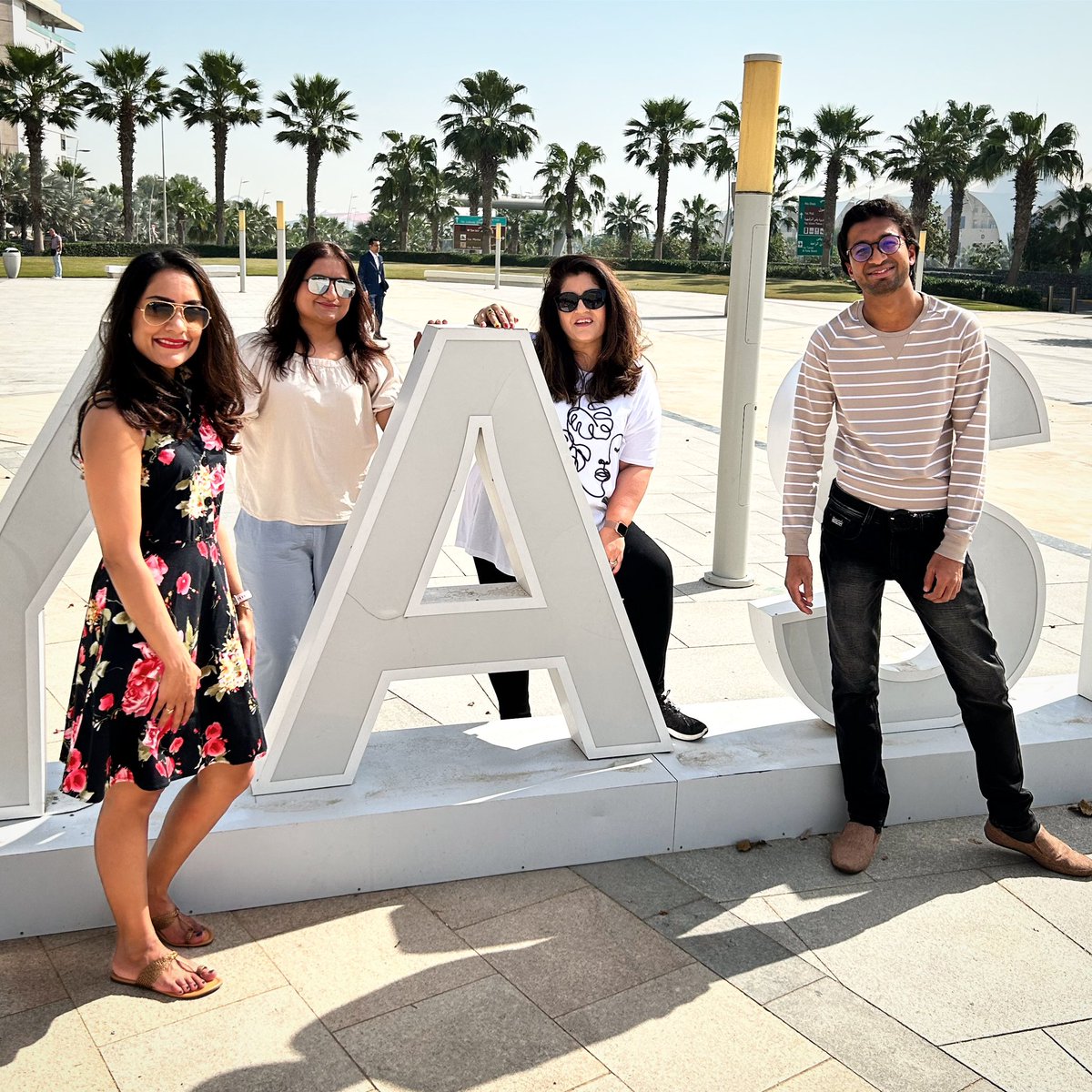 kamz26's tweet photo. The Dream Team at IIFA.
It’s 33°C but feels like 36°C, the weather app said.
Fun times with @nish.hirani , @herminarpatel , @dhruvshah__crazy as we get ready to start the day.
💞
#IIFA2023 #IIFAawards #TAW #Radio44 #Bollywood #IIFAOnYas #Starmoments #Awards #BollywoodiIIFA2023 #IIFAawards #TAW #Radio44 #Bollywood #IIFAOnYas #Starmoments #Awards #Bollywoodinabudhabi #India #Media #Entertainment #Film #Song #TAWatIIFA #Radio44atIIFA #nairobi #Kenya