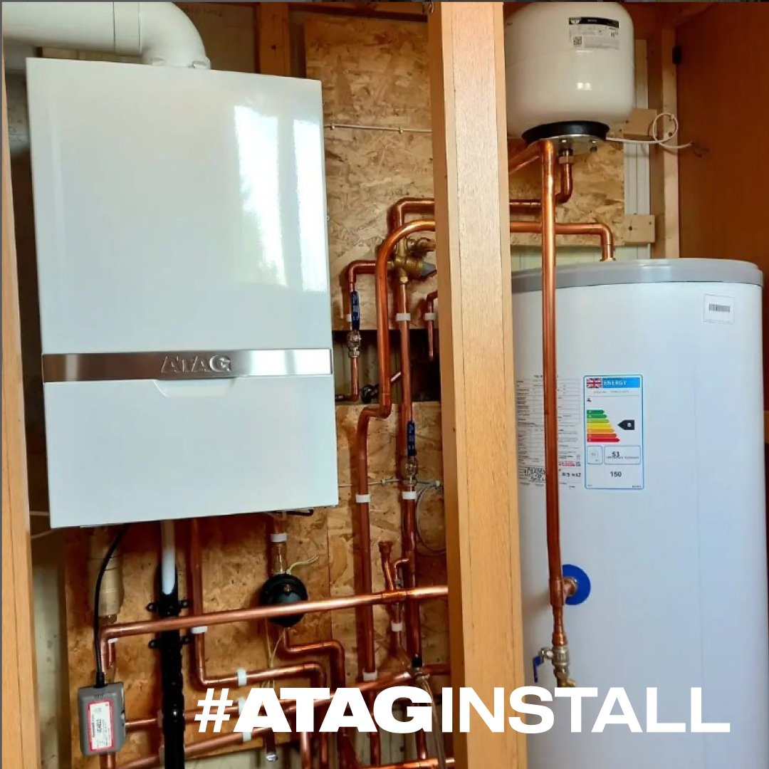 atagheating's tweet photo. Out with the old ➡️ in with the new🔥 Great #ATAGInstall from @ARheatingandgas

Don't forget to keep tagging us in your incredible #ATAG boiler installations🧢

#EfficientBoilers #ATAGHeating #ATAGInstallers #ATAGBoilers #GasSafeRegistered #GasSafeEngineers #TeamATAG https://t.co/lAO2Vrsktp
