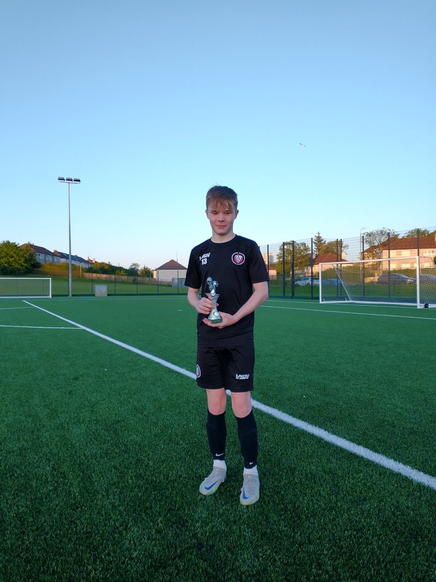 2010sAshfield's tweet photo. And again another big shout out to this young man 'Lucas' on winning player of the week. Making this a regular now young man with your superb performances and effort over the last few months. What a great prospect . Keep working hard 

#monthefield https://t.co/bNV6TUUAd5