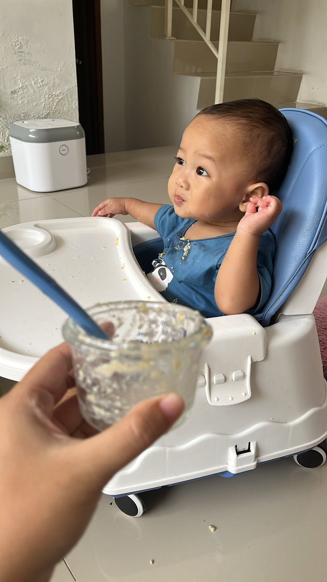 putrisinthia's tweet photo. bahagianya liat anak makan abis begini ❤️ https://t.co/LunpWqjPjn