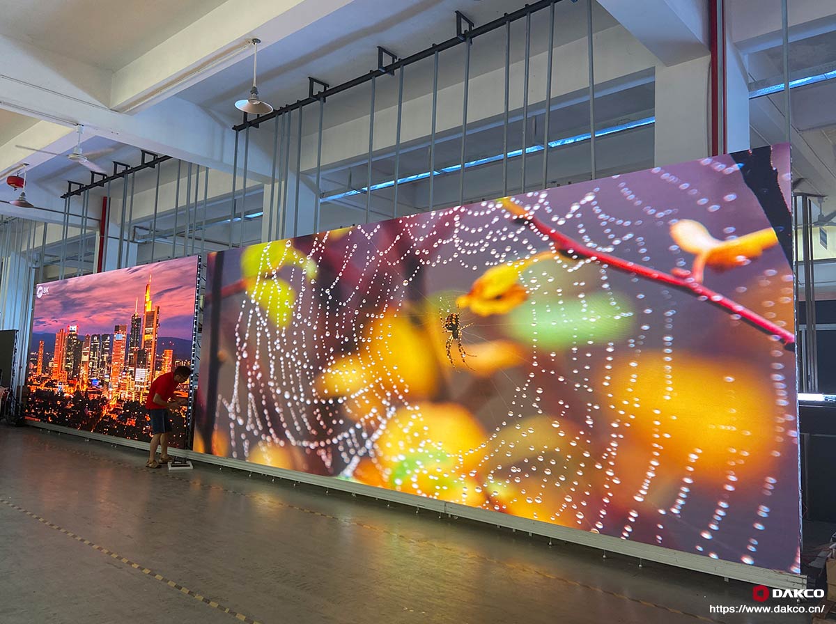 Led_displays_'s tweet image. Bring spaces to life with LED displays! Your LED displays could be the highlight of the spaces as it can fit multiple applications while connecting with audiences and sharing additional branding messages.

#leddisplay #ledscreen #ledsign #ledvideowall #ledvideowalls