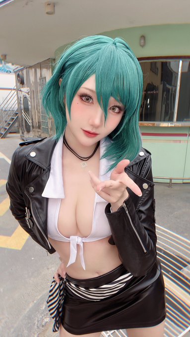 Twitterのコスプレ画像3