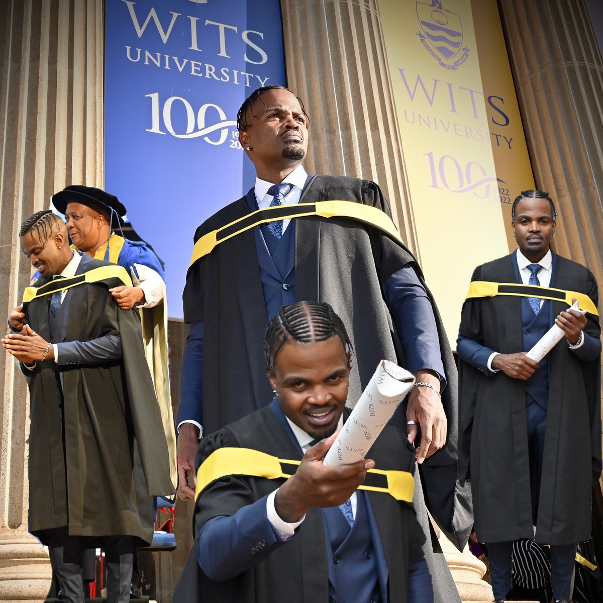 djcleo1's tweet photo. I’m unpinning this tweet as I pin a new one detailing my new chapter and targets 🙏🏾

It’s been great 👨🏽‍🎓

#beInspired https://t.co/OkMxPFEZEq