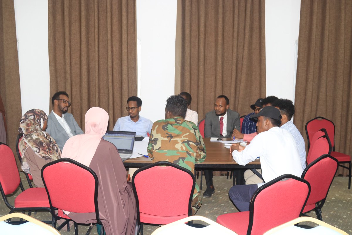 4MMumin's tweet photo. Conclusion Day of first Draft-National Communication Strategy for the Somali Government by Minstry Information. https://t.co/9tcrcd6FFm