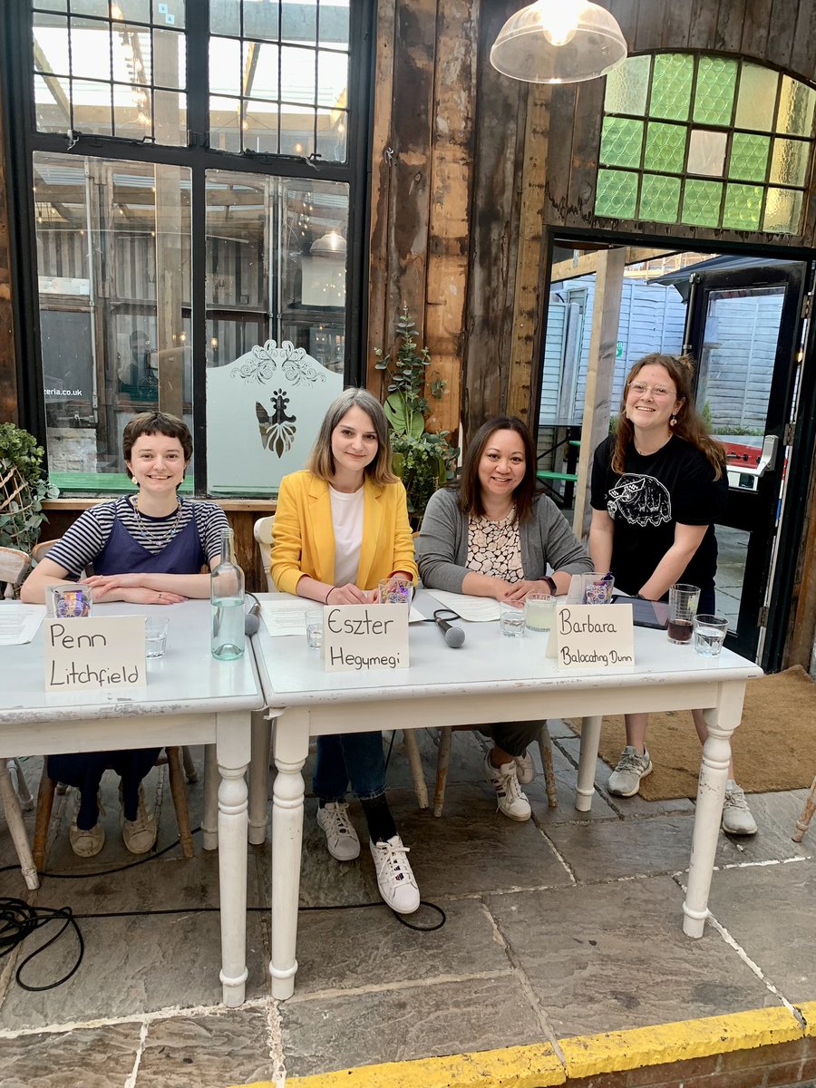DWhit_Geo's tweet image. And it’s a wrap! Thanks to all our brilliant @lborouniversity panellists for an incredible final evening of #pint23!

@Meg__Cox @ph_studies @VaniNaik7 Alicia Keenan @p_a_litchfield Eszter Hegymegi @bbdunn_research 

… bring on #pint24! @pintofscience