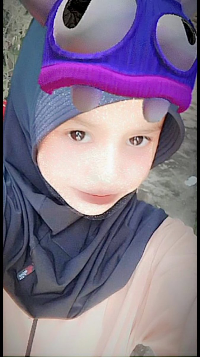 Lele_matiii's tweet photo. Baru pulang sekolah🗿😱
#FaceReveal #roblox #slayy 
#kamunanya #gachaclub #awokawok https://t.co/rUpMEUXsZr