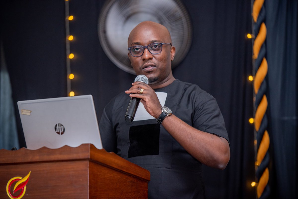 Technology use of Data and analytics! 
Accountants can use data analytics to help organisations achieve efficiency and effective outputs - Being proactive and analytical. 
The use of key indicators to grow your Organisations

#transformations
#AnnualSemAt40 
ICPAKAnnualSem40
^PW