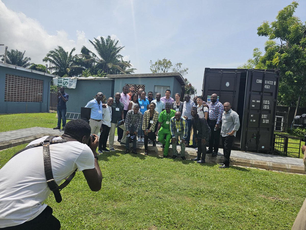 RMIAfrica's tweet photo. Developed by @Daystar_Power, so far, the system powers 30% of the demand, and the business school is seeking additional capacity and storage.
Seeing examples of #EnergyTransition projects is invaluable to professionals advancing clean energy in Nigeria. 🇳🇬 ⚡
#TrainForClimate https://t.co/nd8UCJJvqT