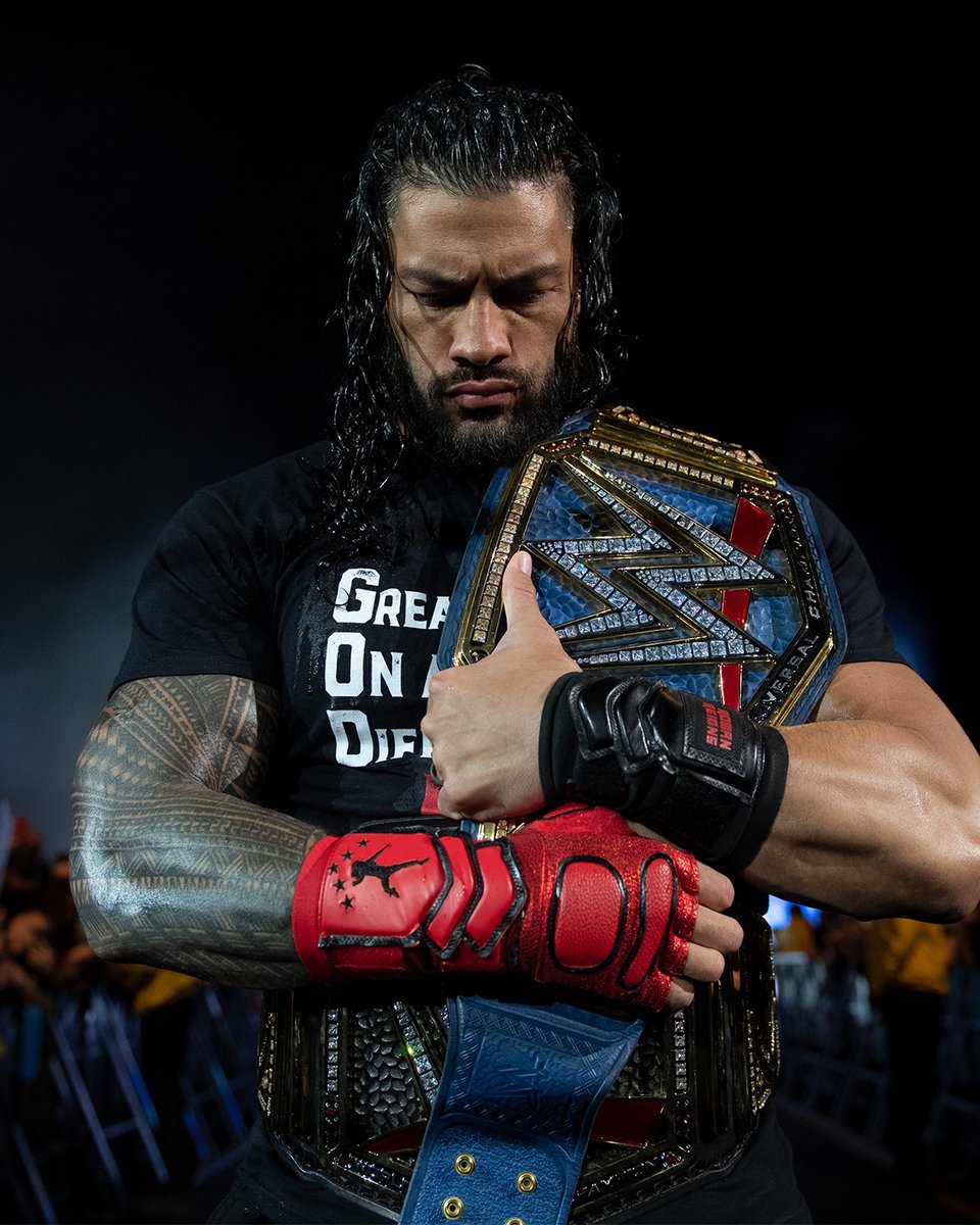 Happy birthday to The Tribal Chief <a href="/WWERomanReigns/">Roman Reigns</a> ☝️🥳☝️