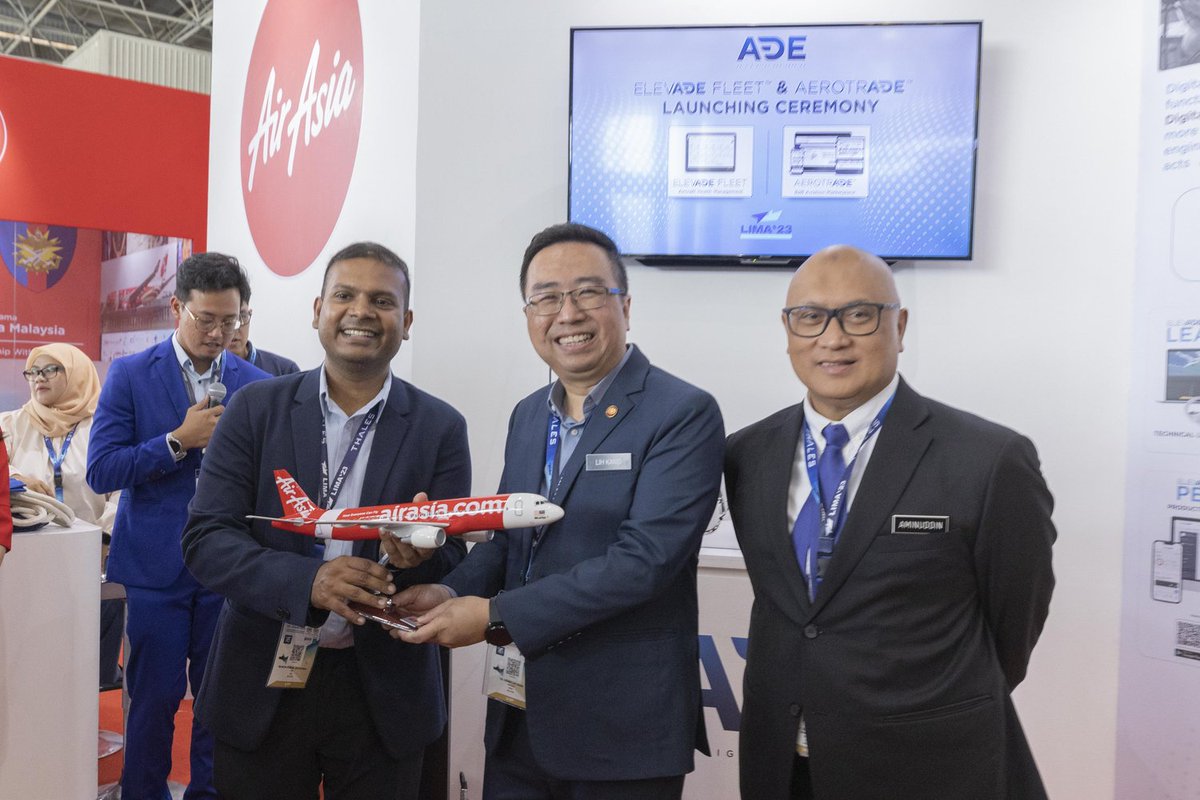airasia's tweet photo. #ADE launches #AEROTRADE & #ELEVADEFLEET pioneering innovations in Aircraft Parts Procurement and Holistic Aircraft Health Management in #Asia! ✈️
Keep reading. ⬇️
#Thread🧵 #FlyAirAsia #AirAsia #CapitalA #AsiaDigitalEngineering https://t.co/UgVua2Xo5Q