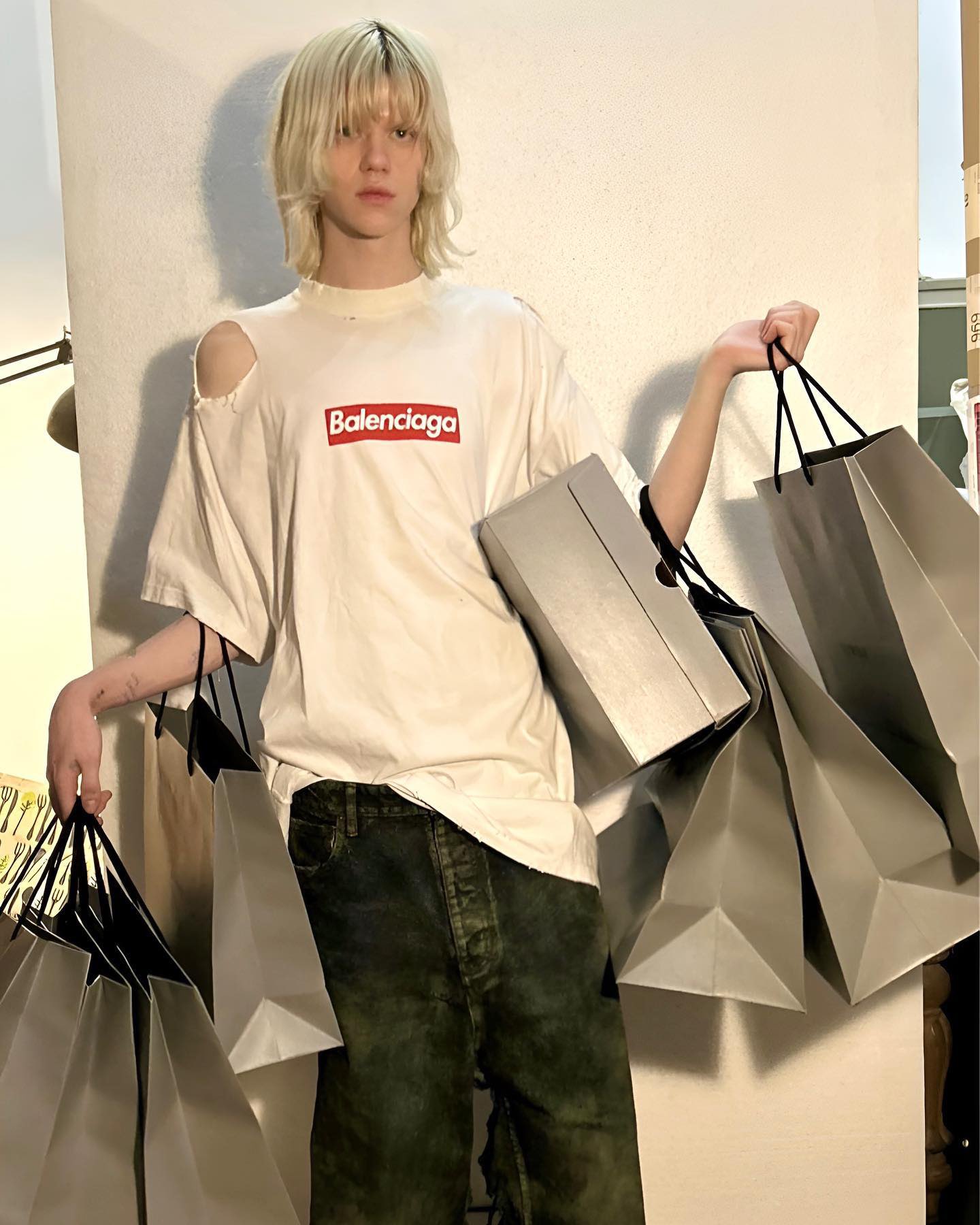 Supreme Drops on Twitter: