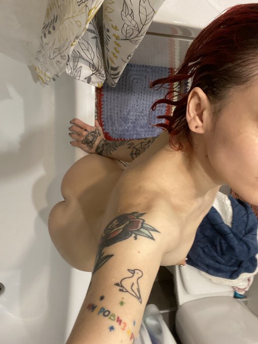 Кто рано встает, тот не я https://t.co/L30b24GHmn<a href="/tag/%D0%BD%D1%8E%D0%B4%D1%81%D0%BE%D1%87%D0%B5%D1%82%D0%B2%D0%B5%D1%80%D0%B3"class="tags"><span>#нюдсочетверг</span></a>