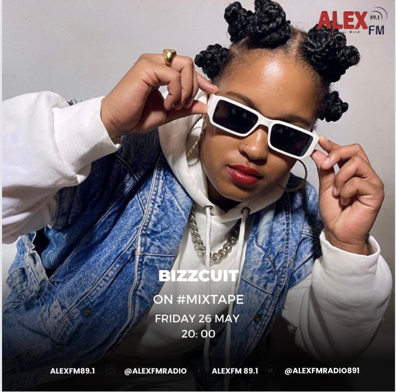 madala_Bizzcuit's tweet photo. Catch me on @AlexFMRadio891 on the #Mixtapeshow 8pm
#RoadtothejourneyDeluxe https://t.co/hSddyYGxdc