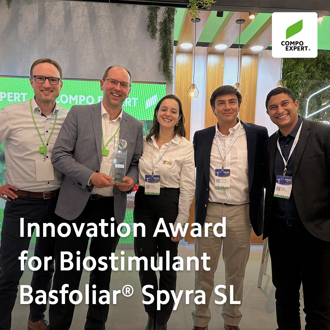 COMPOEXPERT_GR's tweet photo. 🏆COMPO EXPERT is winner of the Innovation Award for Basfoliar® Spyra SL
💪 Boosting technology leads to stronger, healthier plants and thus to higher yields and increased crop quality.
#compoexpert #BioAGWorldCongress #biostimulant #fertilizer https://t.co/Q3zaBJR7dP
