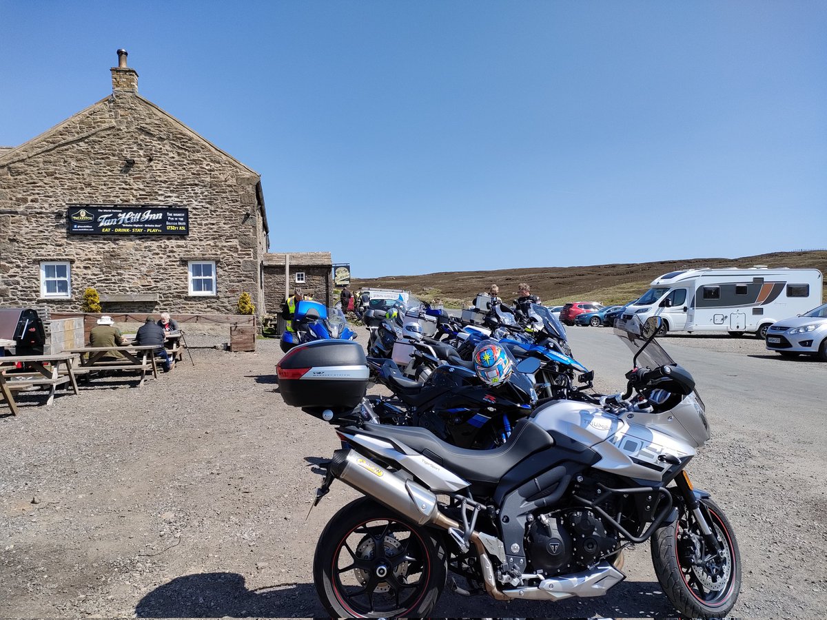 Great ride with 10 members yesterday up the North Yorks Dales ending up at the Tan Hill Inn for lunch.