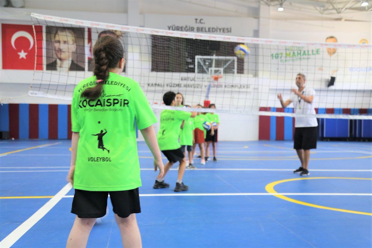 yuregirbld's tweet photo. 🤾‍♂️🥅⚽️🏀🏐🎾🏸🎽🥊

Yaz Spor Okulları

🎾 20 Branş
🏟 70 Merkez

👉 Kayıtlar Bugün Başlıyor! 

Bilgi için: ☎️ 0322 502 92 17

#YüreğirSporlaŞenleniyor 🏃 https://t.co/E8WjAdq0gy