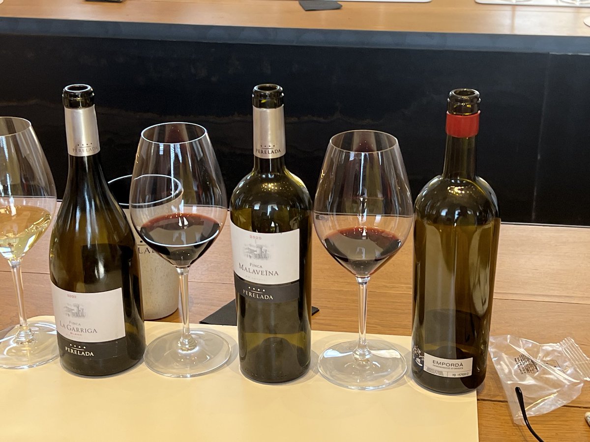 EAZ Emporda Festival visits the new Perelada Winery for a welcome drink in the garden and then a tasting of some of their award winning wines.