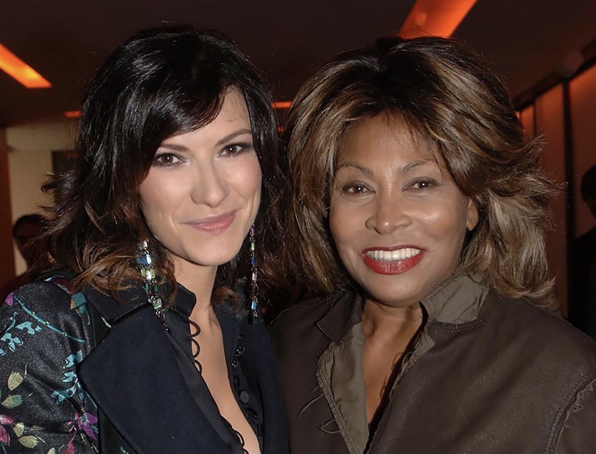 LauraPausini's tweet photo. Legendary. Warrior. Iconic. A fantastic voice and incredible energy. When I met #tinaturner I also had the pleasure of discovering a very nice and tender woman. A Very special memory for me. 
Rest in Peace true Artist ❤️ https://t.co/y90JA3HL4J