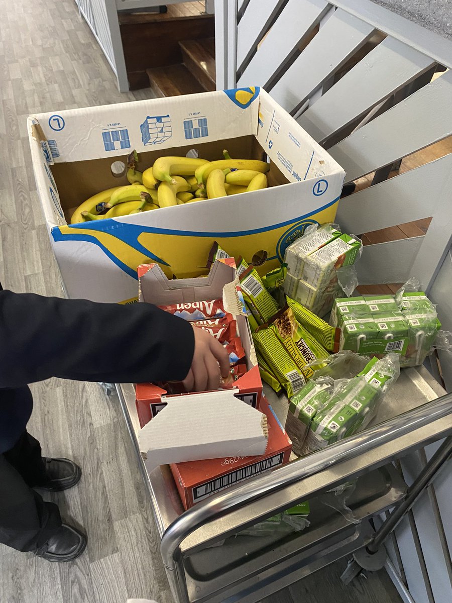 Setting up Y11 every morning before their GCSE exams with a juice, breakfast bar, and banana. Some pupils even get personalised deliveries from their mentors! We are in it together! #trust #believe