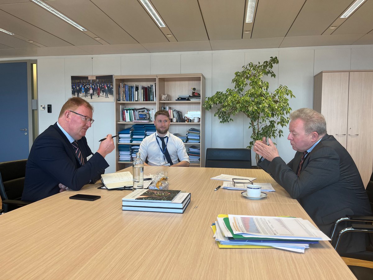 A good exchange with Jack Kennedy of <a href="/farmersjournal/">Irish Farmers Journal</a> this morning.
 
I discussed importance of productive &amp; sustainable farming for 🇮🇪 economy and 🇪🇺 food security.

I also welcomed (&amp; will pay close attention to) Ireland's new Agri-Food Regulator, to ensure fair supply chains.