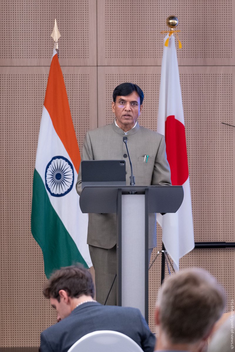 mansukhmandviya's tweet photo. Addressed side event "TB QUAD+ Together we Fight against TB" in Geneva.

Highlighted various initiatives of 🇮🇳 to eliminate TB by 2025.

Also, called for exploring patient-centred &amp; innovative approaches for TB prevention, diagnosis, &amp; treatment to end TB globally by 2030. https://t.co/TPROacRSOV