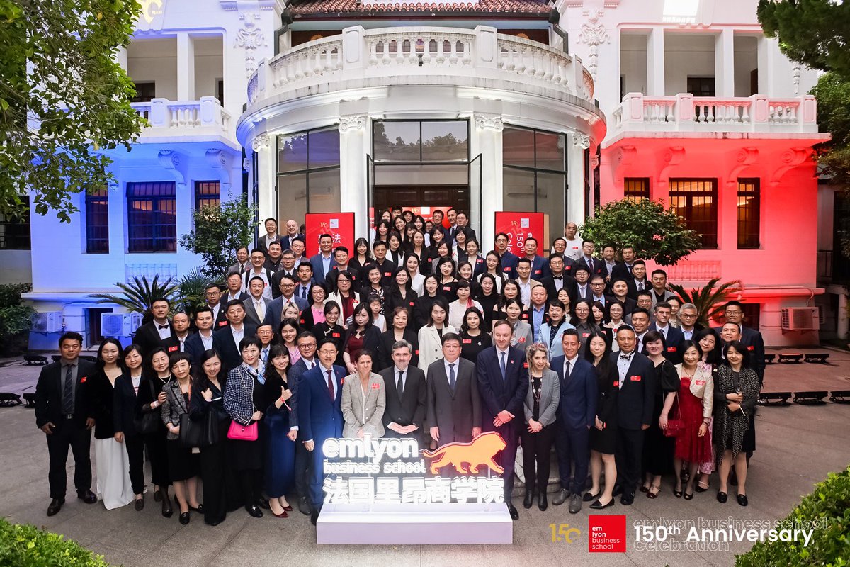 Our Dean <a href="/IsabelleHuault/">Isabelle HUAULT 🇺🇦</a> and Head of Strategy &amp; Development @NPEJOUT visited this week emlyon's Chinese campus. 🎊 #emlyonasia #businessschool