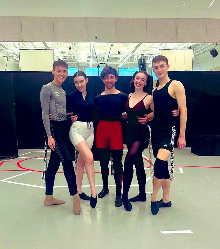 Congratulations to the FIVE Laineys, currently in Miami rehearsing for <a href="/CatsMusical/">Cats the Musical</a> with @RoyalCaribbea.

🐱🚢🌊

Casting:

<a href="/_CharLovell/">Charlotte Lovell</a> - Victoria
Alice Rimmer - Cassandra
Adam Hearn- Coricopat
Jamie Armour - Pouncival
Joe Hewitt - Alonzo